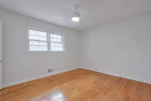 1055 Tuxedo Dr, Roswell, GA 30075 - Photo 14