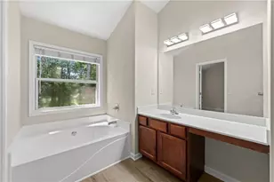 2626 Fresian Ct, Buford, GA 30519 - Photo 20
