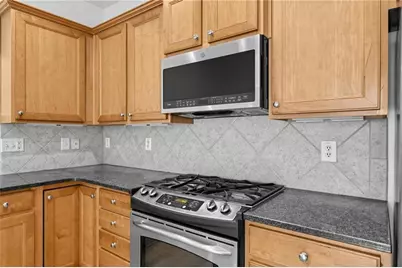 6339 Black Rock Ln, Hoschton, GA 30548 - Photo 10