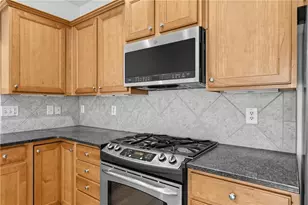 6339 Black Rock Ln, Hoschton, GA 30548 - Photo 10