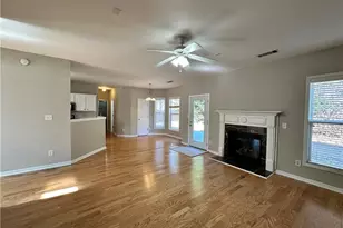 2403 Walnut Tree Ln, Buford, GA 30519 - Photo 16