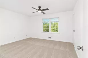 1012 Sexton Dr, Stone Mountain, GA 30083 - Photo 6