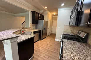1045 Township Cir, Alpharetta, GA 30004 - Photo 12