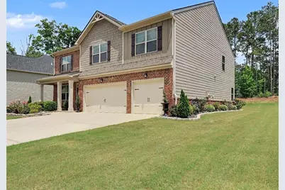 8033 Louis Drive, Locust Grove, GA 30248 - Photo 2