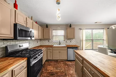 4096 Arnolds Mill Overpass, Douglasville, GA 30135 - Photo 6