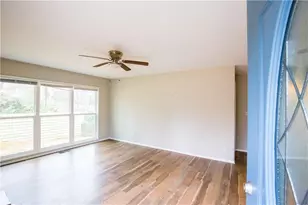 5022 Fairmont Rd SE, Smyrna, GA 30082 - Photo 4