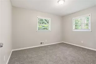 1678 Lee St, Decatur, GA 30035 - Photo 18