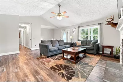 129 Greatwood Drive, White, GA 30184 - Photo 10