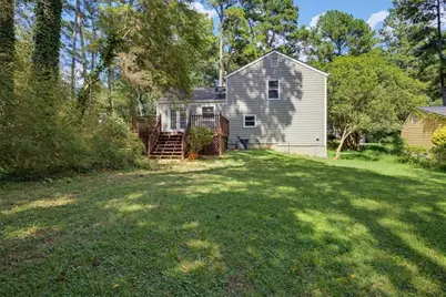 429 Sherwood Circle, Stone Mountain, GA 30087 - Photo 28