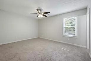 429 Sherwood Cir, Stone Mountain, GA 30087 - Photo 14
