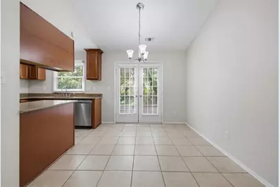 429 Sherwood Circle, Stone Mountain, GA 30087 - Photo 8