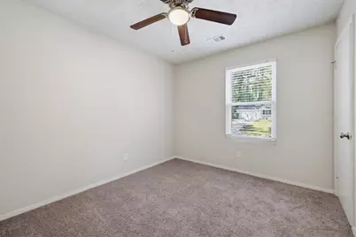 429 Sherwood Circle, Stone Mountain, GA 30087 - Photo 18