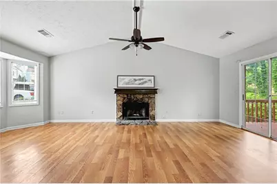 407 Sheppard Xing Court, Stone Mountain, GA 30083 - Photo 8