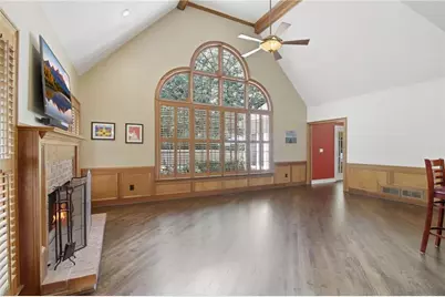 1251 Bridgewater Walk, Snellville, GA 30078 - Photo 16