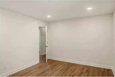 709 Oak Moss Drive, Lawrenceville, GA 30043 - Photo 36