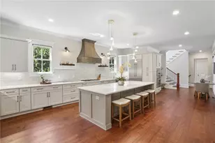 4218 Oak Forest Dr, Atlanta, GA 30319 - Photo 14