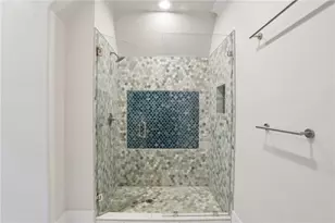 4218 Oak Forest Dr, Atlanta, GA 30319 - Photo 30
