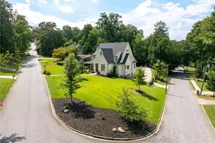 4218 Oak Forest Dr, Atlanta, GA 30319 - Photo 46
