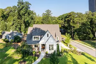 4218 Oak Forest Dr, Atlanta, GA 30319 - Photo 44