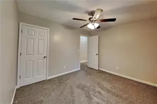 105 Meadow Crest Ct, Powder Springs, GA 30127 - Photo 16