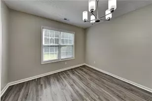 105 Meadow Crest Ct, Powder Springs, GA 30127 - Photo 8