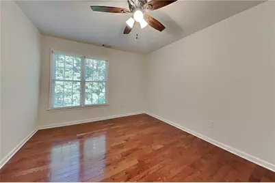 1025 Russell Point, Suwanee, GA 30024 - Photo 10