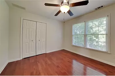 1025 Russell Point, Suwanee, GA 30024 - Photo 18
