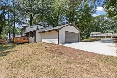 2176 Deer Trail, Suwanee, GA 30024 - Photo 24