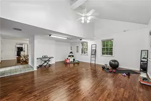 3324 Henderson Creek Rd, Atlanta, GA 30341 - Photo 8