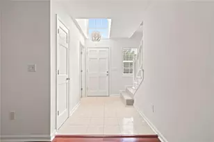 1632 Oakwood Ct, Marietta, GA 30066 - Photo 8