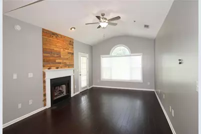 210 Spring Heights Lane SE #2, Smyrna, GA 30080 - Photo 8