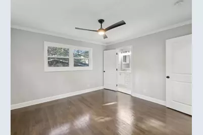 2592 Baker Road, Atlanta, GA 30318 - Photo 22