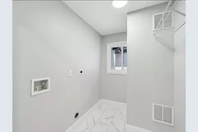 2592 Baker Road, Atlanta, GA 30318 - Photo 10