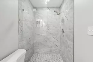 2592 Baker Rd, Atlanta, GA 30318 - Photo 24