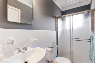 1391 Jefferson Ave, East Point, GA 30344 - Photo 24