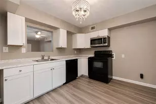 88 Angie Dr, McDonough, GA 30252 - Photo 8