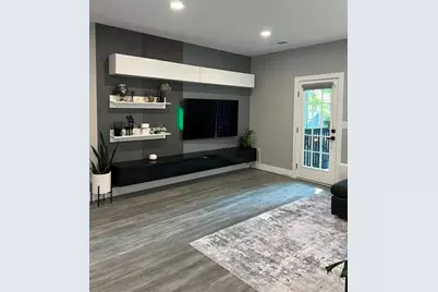 408 Wedgewood Way, Sandy Springs, GA 30350 - Photo 2