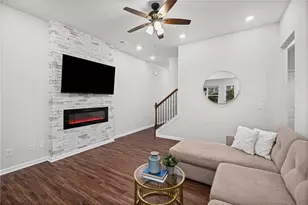 469 Bishop Ln, Woodstock, GA 30188 - Photo 10