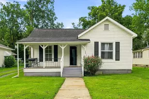 129 Cobb St, Cedartown, GA 30125 - Photo 1