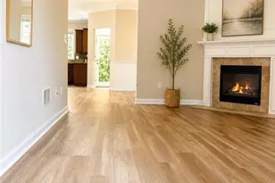 388 St Claire Dr, Alpharetta, GA 30004 - Photo 2