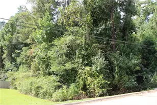 218 Ella Dr, Griffin, GA 30223 - Photo 1