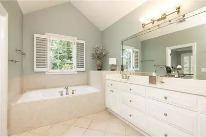 5492 Glenridge Drive #524, Atlanta, GA 30342 - Photo 22