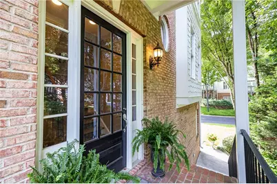 5492 Glenridge Drive #524, Atlanta, GA 30342 - Photo 4