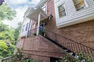 5492 Glenridge Dr, Sandy Springs, GA 30342 - Photo 4