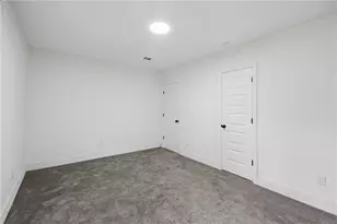 2886 Joyce Ave, Decatur, GA 30032 - Photo 18