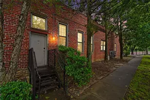 644 Wells St SW, Atlanta, GA 30310 - Photo 2
