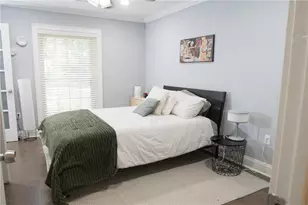 2102 Pine Heights Dr NE, Atlanta, GA 30324 - Photo 14