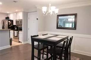 2102 Pine Heights Dr NE, Atlanta, GA 30324 - Photo 6