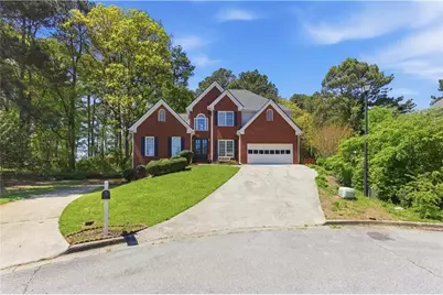 2255 Pinehaven Court SW, Grayson, GA 30017 - Photo 2
