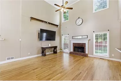 2255 Pinehaven Court SW, Grayson, GA 30017 - Photo 12